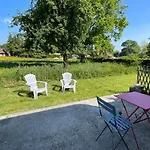 Le Clos Charmaine