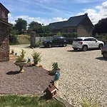 Le Clos Charmaine