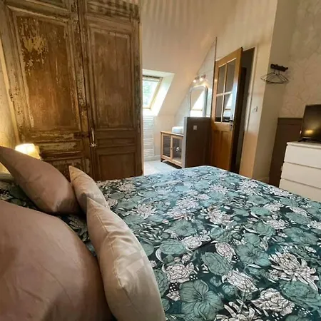 Casa de Férias Le Clos Charmaine *