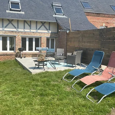 Le Clos Charmaine Hébergement de vacances *