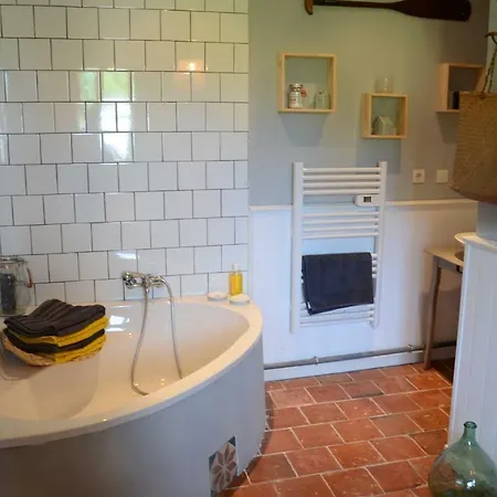 Casa de Férias Le Clos Charmaine *