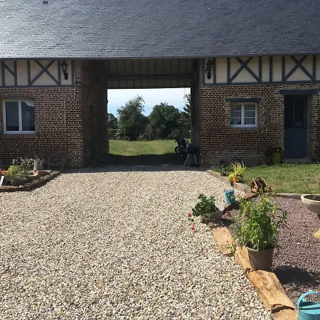 Le Clos Charmaine *