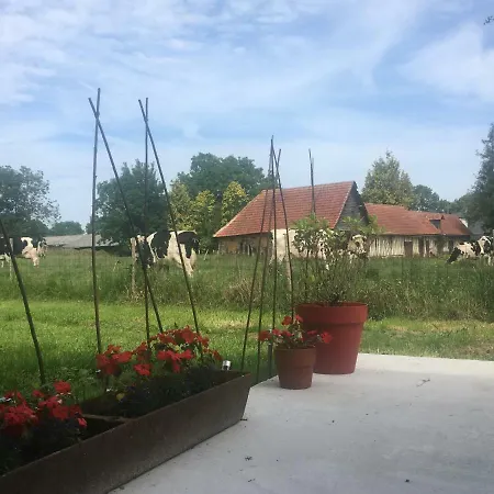 Hébergement de vacances Le Clos Charmaine *