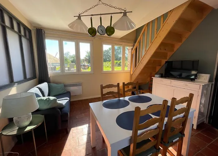 Le Clos Charmaine * Auquemesnil